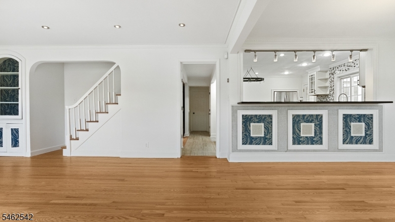 303 Huntington Road Union NJ 07083