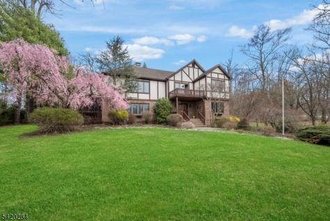 15 Turner Lane Montville NJ 07082