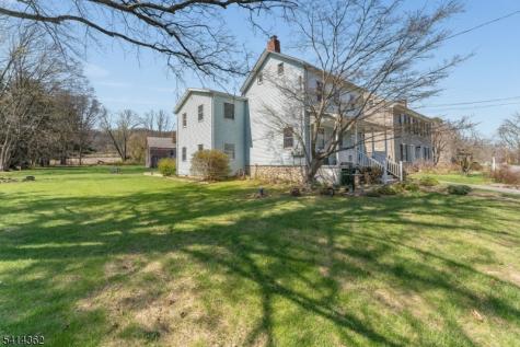 243 County Road 627 Pohatcong NJ 08848