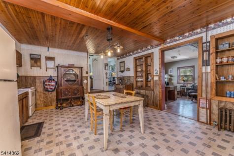 243 County Road 627 Pohatcong NJ 08848