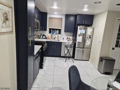 95 Farragut Road North Plainfield NJ 07062