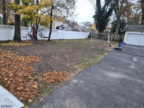 95 Farragut Road North Plainfield NJ 07062
