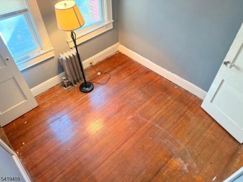 95 Farragut Road North Plainfield NJ 07062