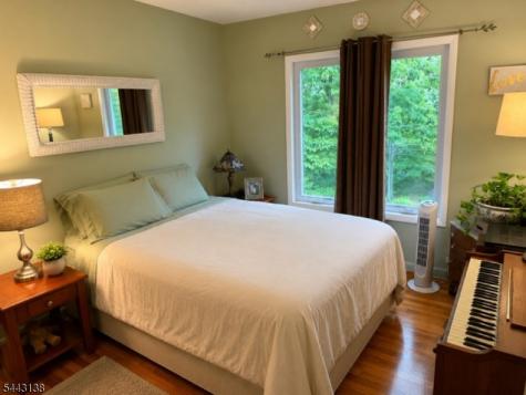 72 W Lake Shore Drive Rockaway NJ 07866