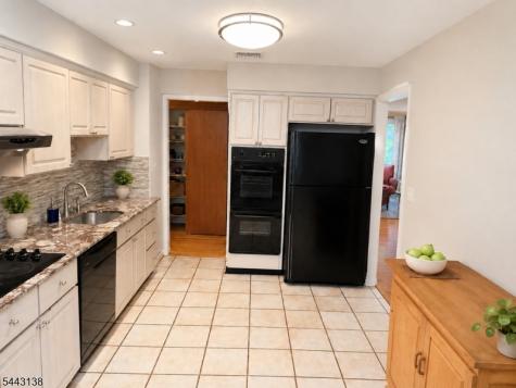 72 W Lake Shore Drive Rockaway NJ 07866