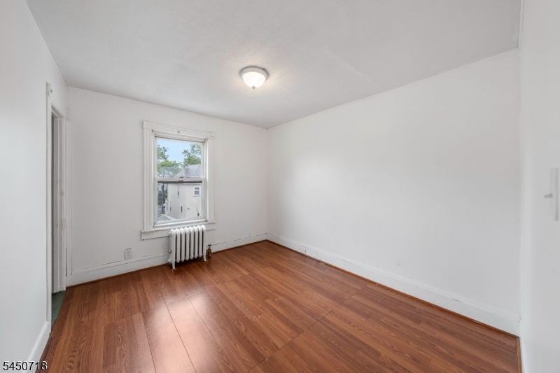 352 Forest Street Kearny NJ 07032