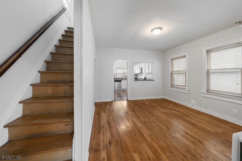 352 Forest Street Kearny NJ 07032