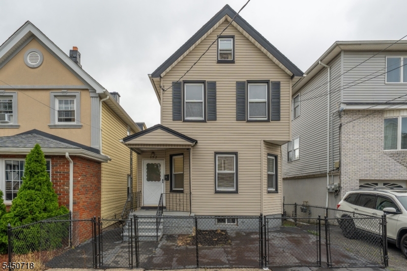 352 Forest Street Kearny NJ 07032
