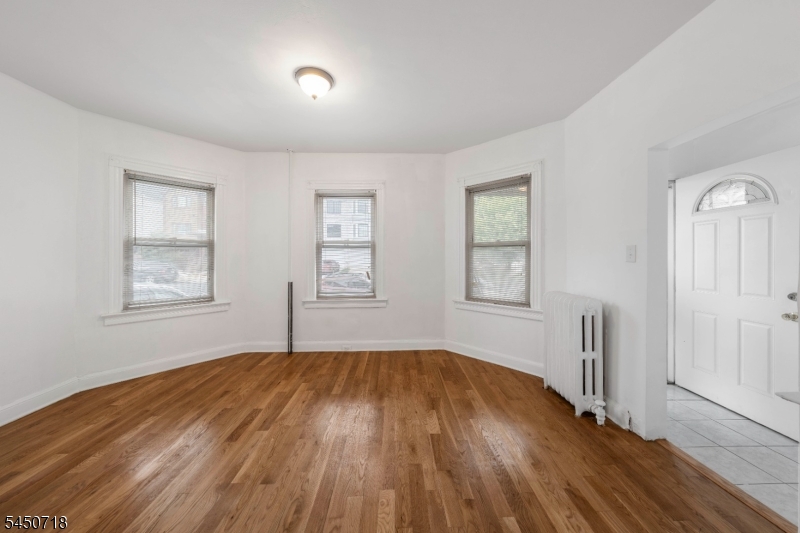 352 Forest Street Kearny NJ 07032