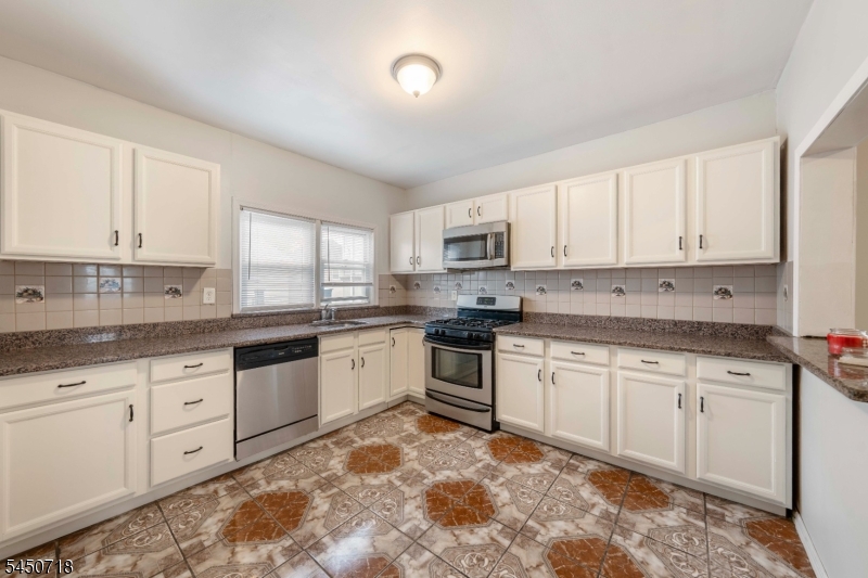 352 Forest Street Kearny NJ 07032
