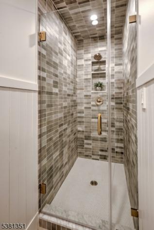 1 White Deer Lane Harding NJ 07976