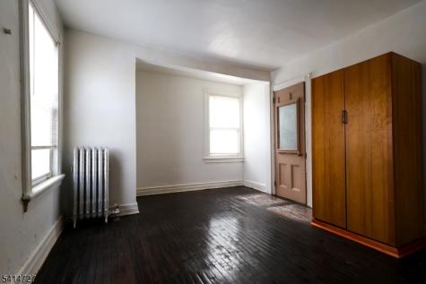 741 Highland Avenue Newark NJ 07104