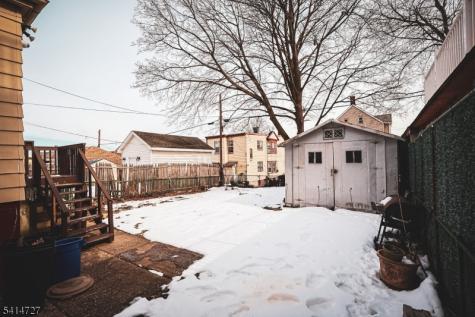 741 Highland Avenue Newark NJ 07104