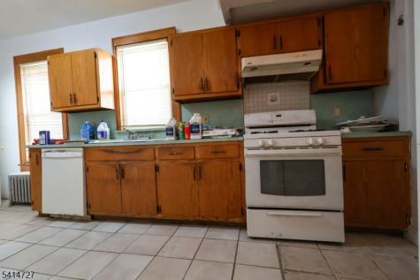 741 Highland Avenue Newark NJ 07104