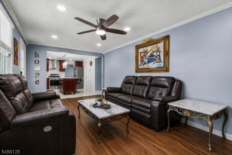907 Mer-edin Burg Road Hamilton NJ 08690