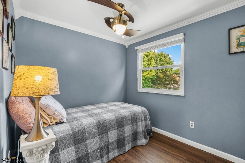 907 Mer-edin Burg Road Hamilton NJ 08690