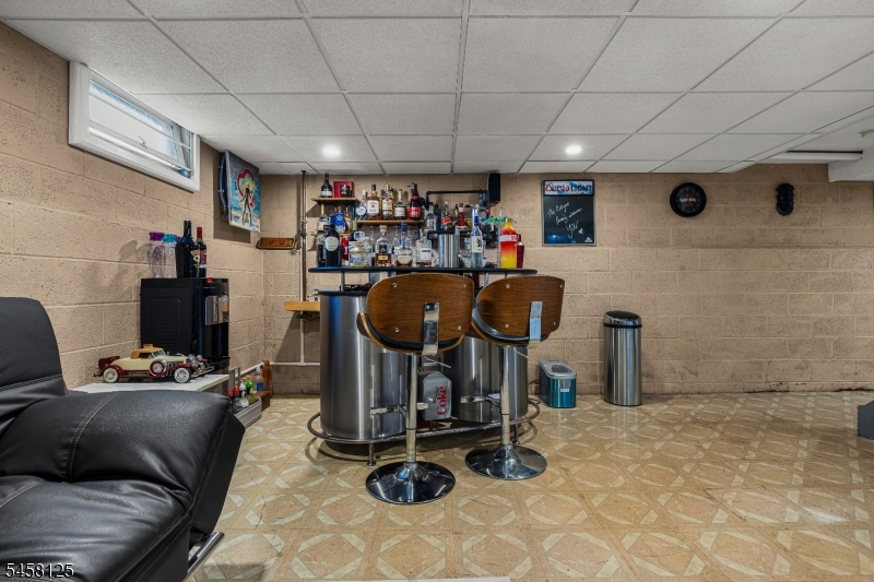 907 Mer-edin Burg Road Hamilton NJ 08690