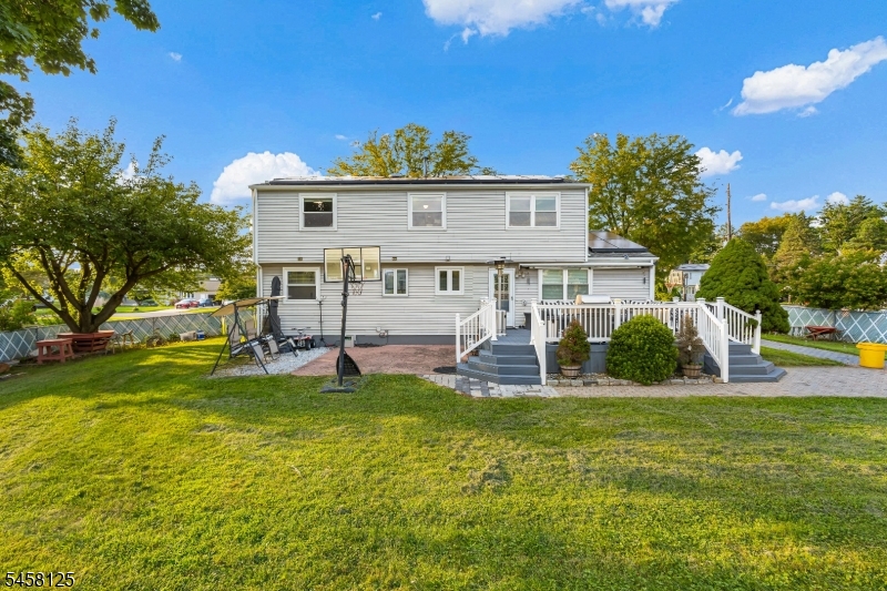 907 Mer-edin Burg Road Hamilton NJ 08690