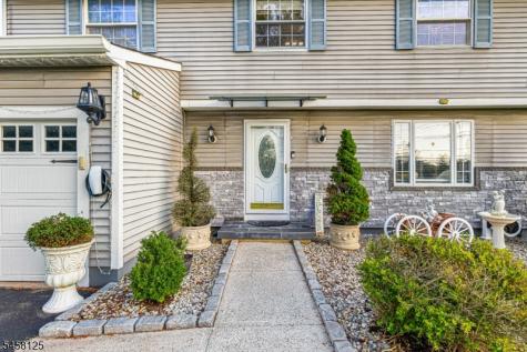 907 Mer-edin Burg Road Hamilton NJ 08690
