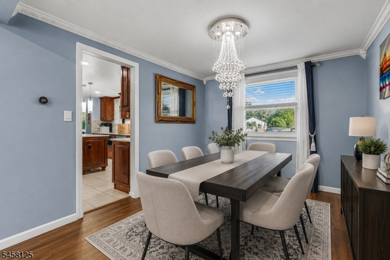 907 Mer-edin Burg Road Hamilton NJ 08690