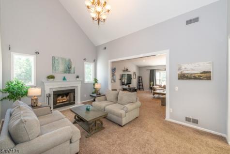 18 Tamari Court Randolph NJ 07869