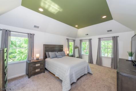 18 Tamari Court Randolph NJ 07869