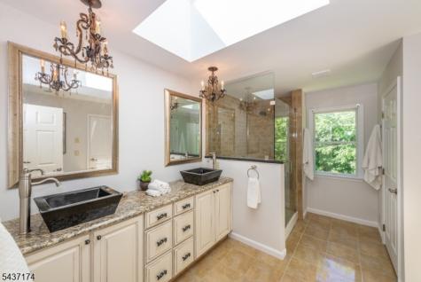 18 Tamari Court Randolph NJ 07869