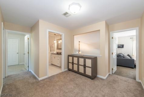 18 Tamari Court Randolph NJ 07869