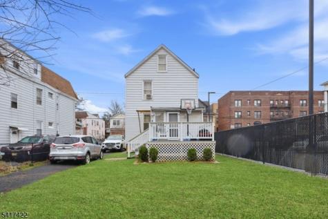 971 Grove Street Irvington NJ 07111
