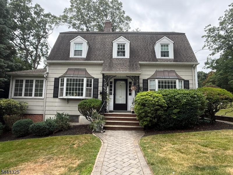 53 Howard Street Verona NJ 07044