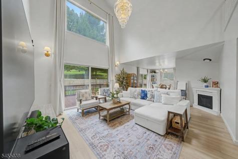 105 Nightingale Road Hope NJ 07825