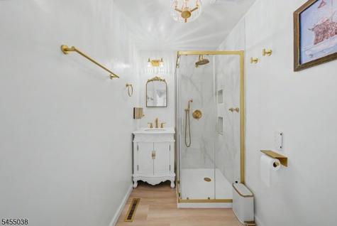 105 Nightingale Road Hope NJ 07825