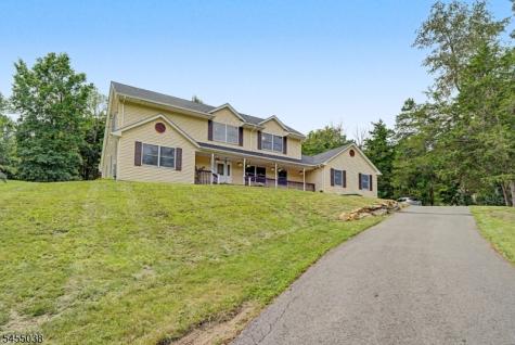 105 Nightingale Road Hope NJ 07825