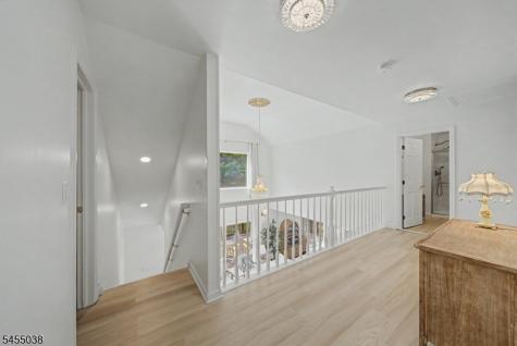 105 Nightingale Road Hope NJ 07825
