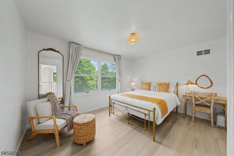 105 Nightingale Road Hope NJ 07825