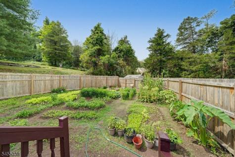 105 Nightingale Road Hope NJ 07825