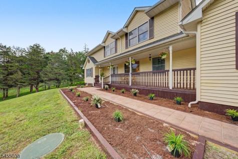 105 Nightingale Road Hope NJ 07825