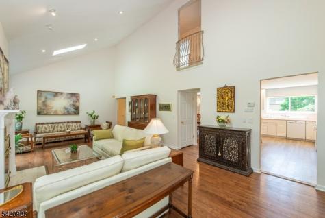 2 Spruce Lane Harding NJ 07960