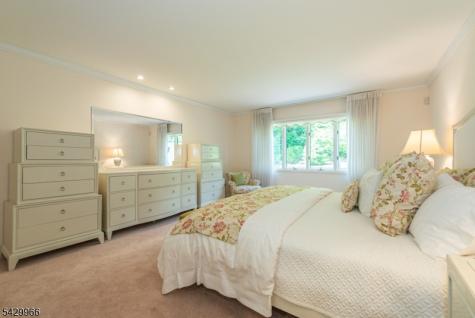 2 Spruce Lane Harding NJ 07960