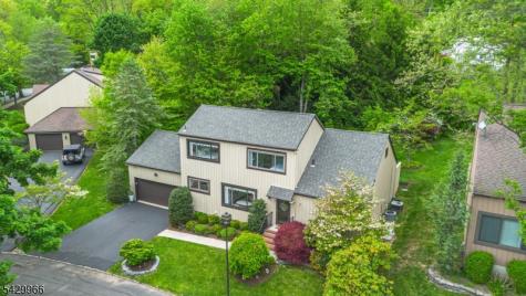 2 Spruce Lane Harding NJ 07960