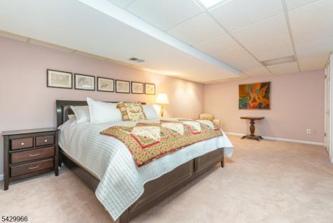 2 Spruce Lane Harding NJ 07960