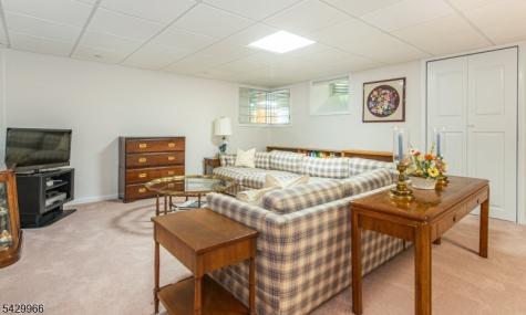 2 Spruce Lane Harding NJ 07960