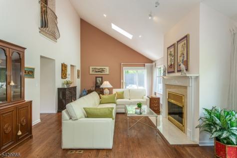 2 Spruce Lane Harding NJ 07960