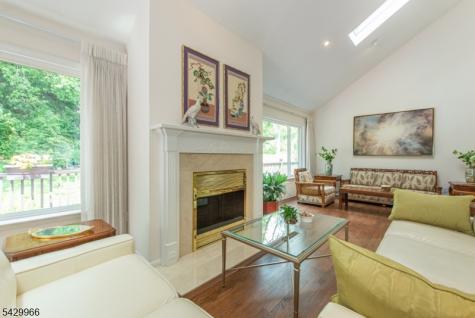 2 Spruce Lane Harding NJ 07960