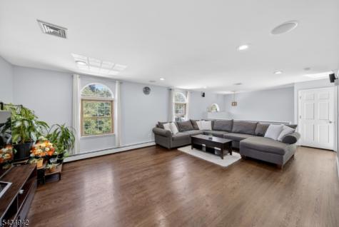 36 Aylin Street Metuchen NJ 08840