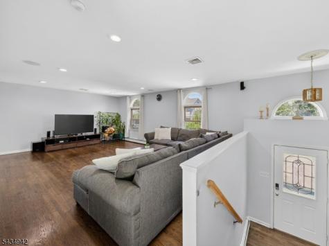 36 Aylin Street Metuchen NJ 08840