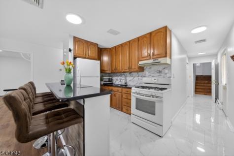 36 Aylin Street Metuchen NJ 08840