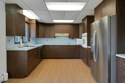 24 Deerhaven Lane Jefferson NJ 07435