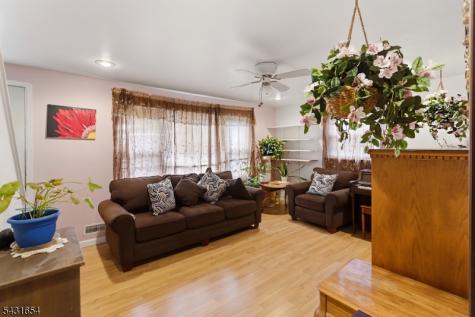 11 Gregory Terrace Morristown NJ 07960
