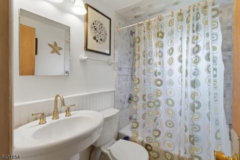 11 Gregory Terrace Morristown NJ 07960